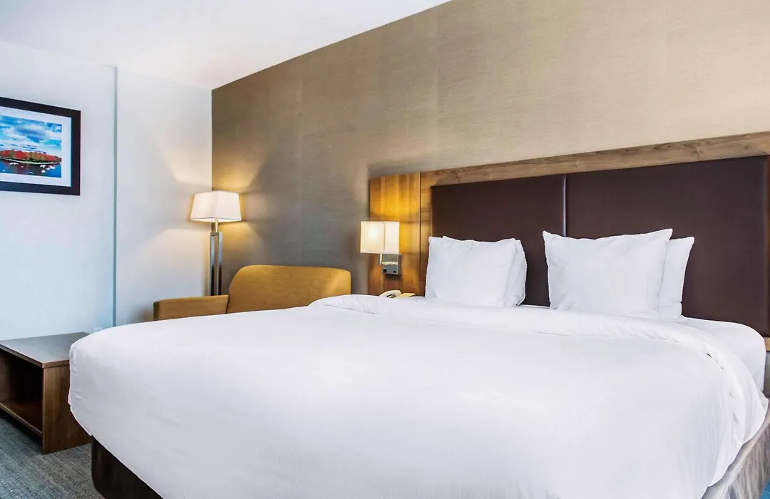 Quality Hotel Dorval Aeroport-1