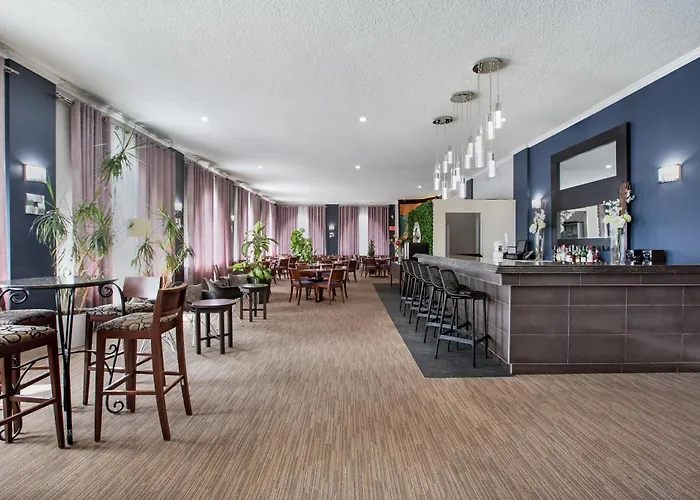 Days Inn By Wyndham Montreal Airport Conference Centre Dorval